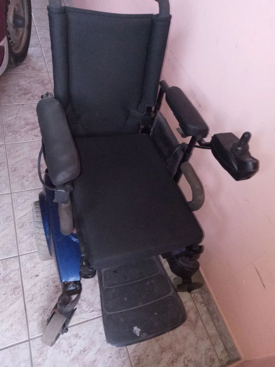 Cadeira motorizada  - Foto 2
