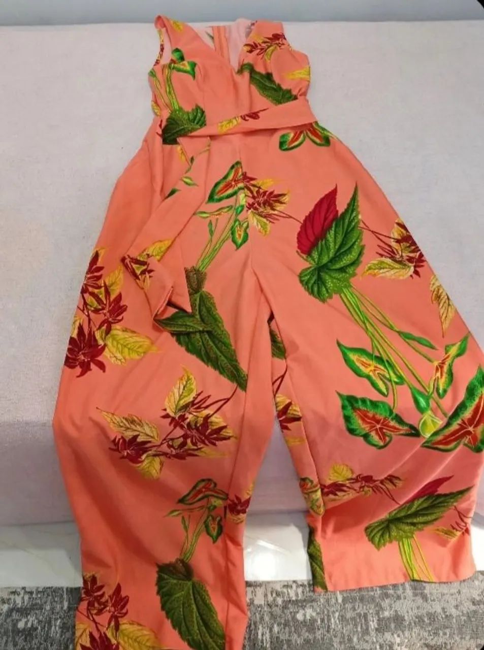 Roupas e acessórios 