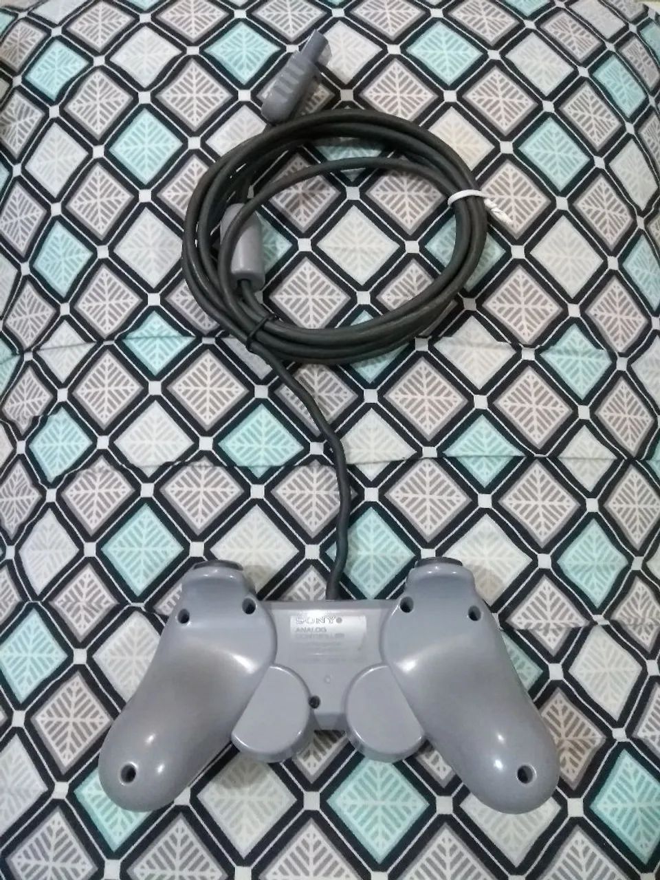 Controle original para Playstation 1 cabo longo e ótima qualidade. - Foto 3