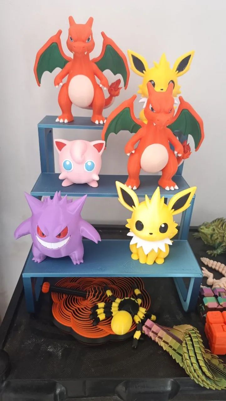 Action figura Pokémons 