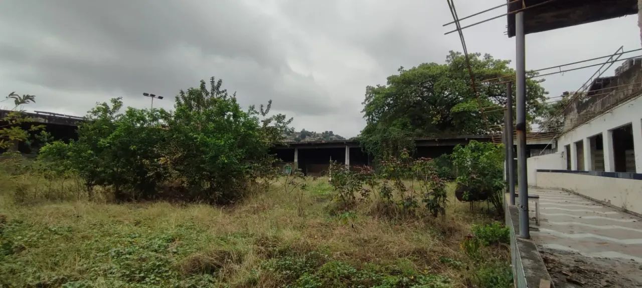 Pilares - Terreno Plano Com Galpão 3.500² - Foto 3