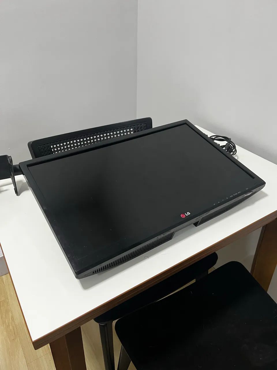 Monitor LG 24?+ Braço Articulado - Foto 3