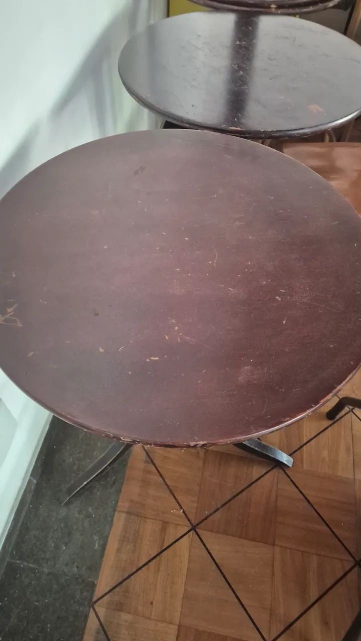 Vendo 5 mesinhas bistrô baixa rústica  - Foto 3
