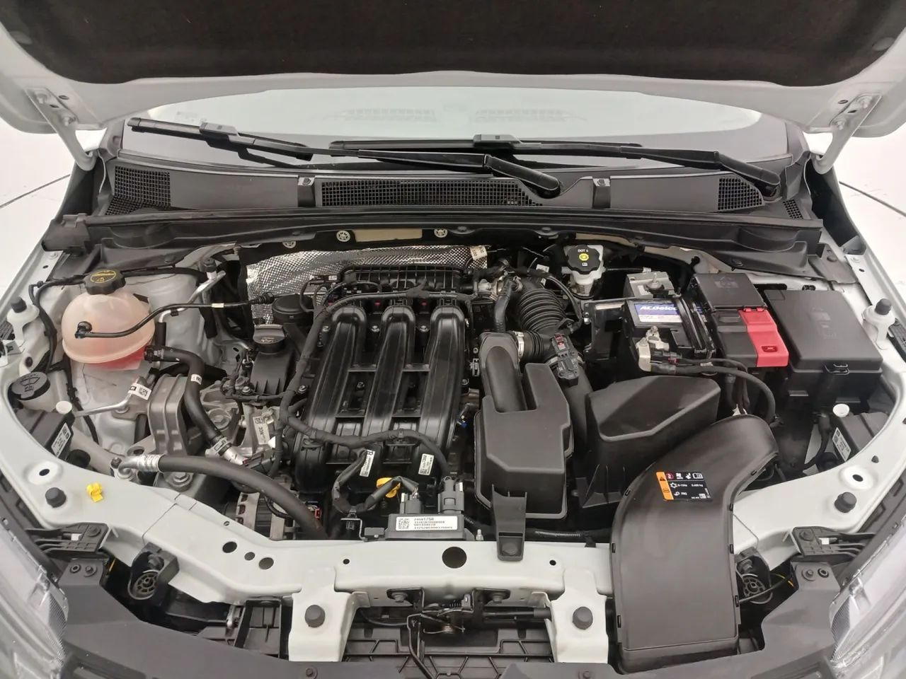 Chevrolet Onix Hatch 1.0 12V Flex Mec. 4P, foto 10 de 18
