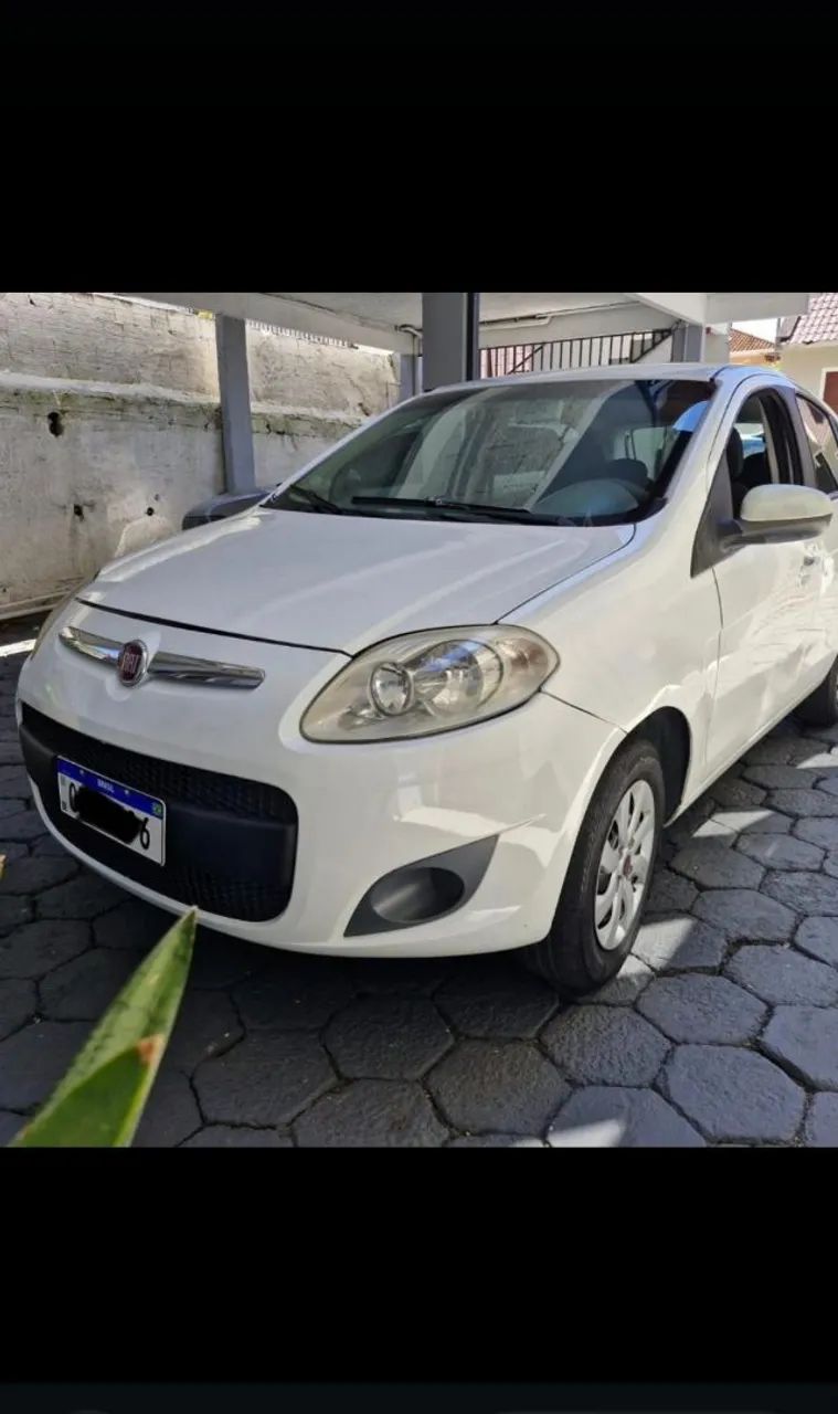 Fiat Palio Attractive 1.0 EVO Fire Flex 8V 5P 2015