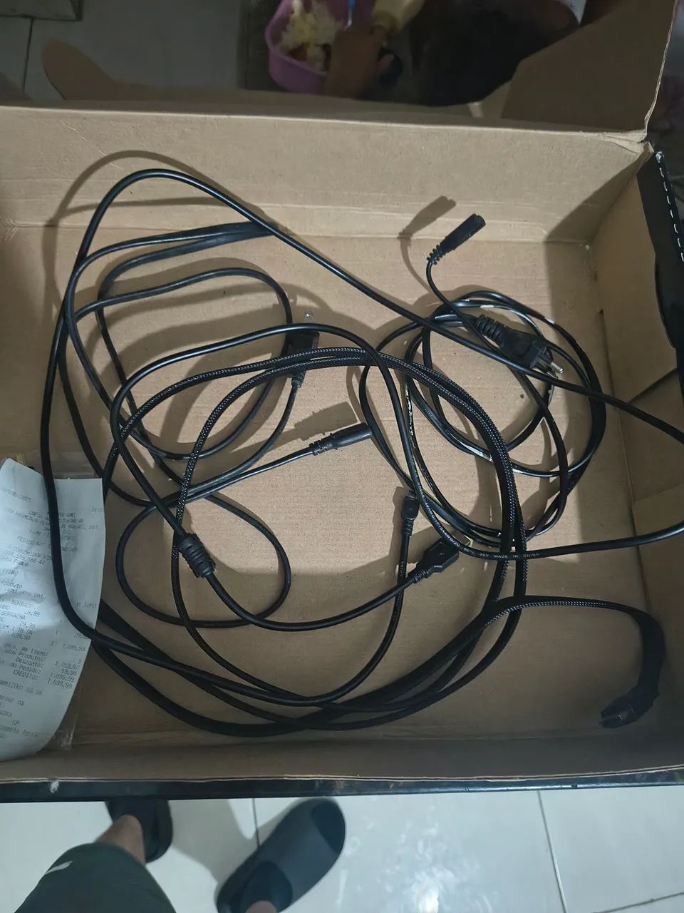 PS4 SLIM 1TB - Foto 4