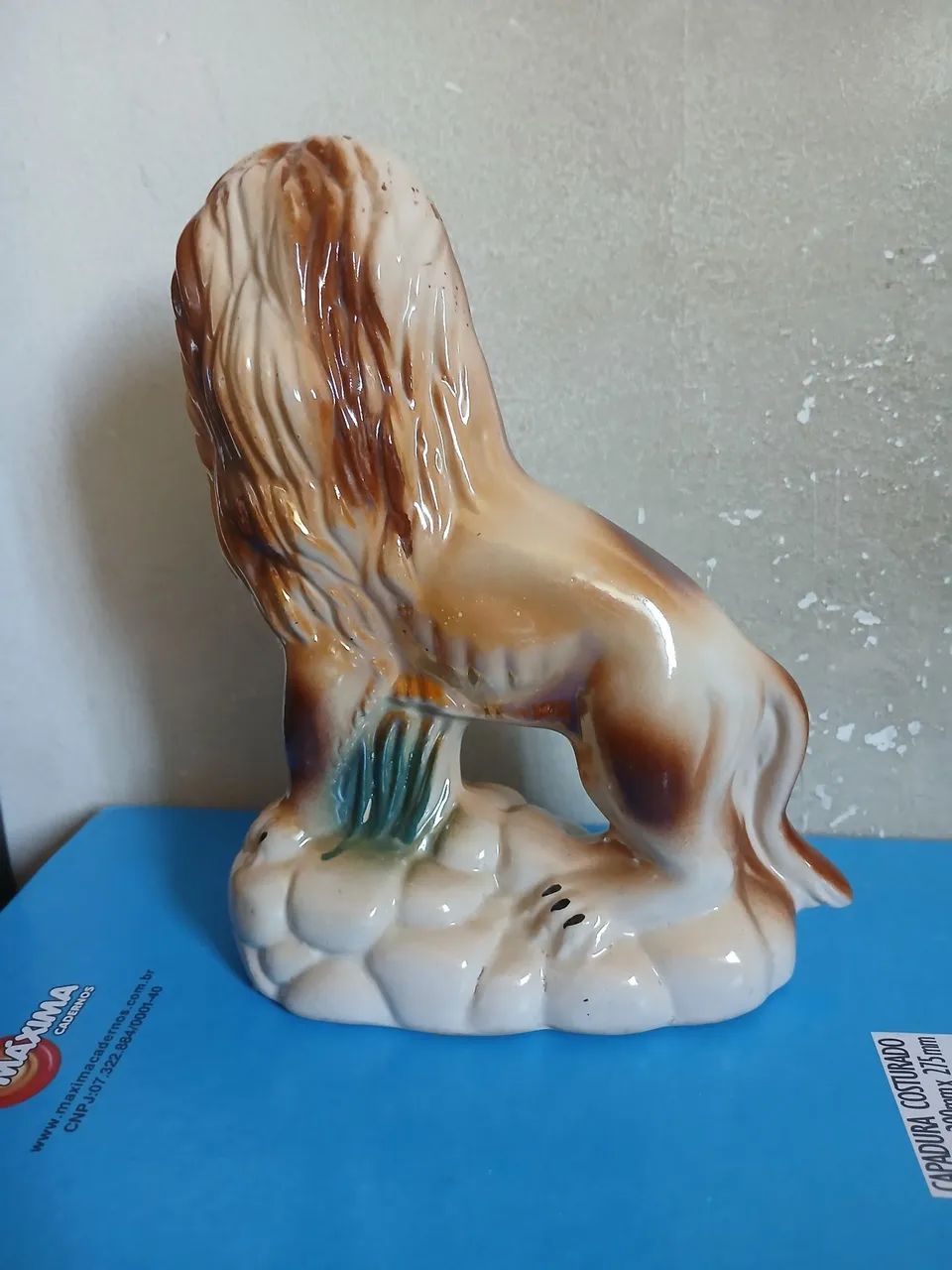 Esculrua leão de porcelana  - Foto 2