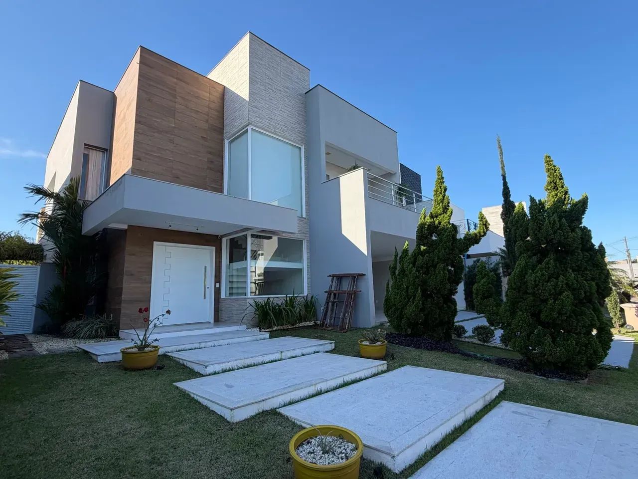 Vila Velha - Casa Duplex  No jardins Veneza 4 Dormitórios