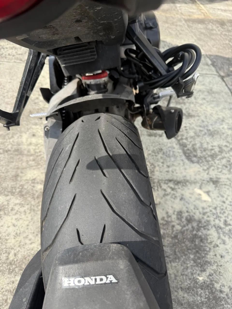 CB1000r ZERO - Foto 5