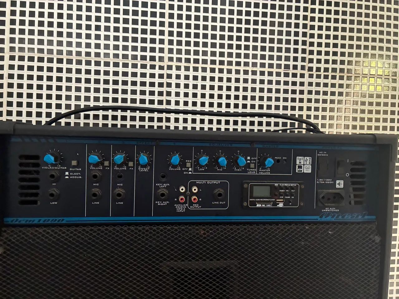  caixa amplificada Oneal, modelo OCM1090. - Foto 2