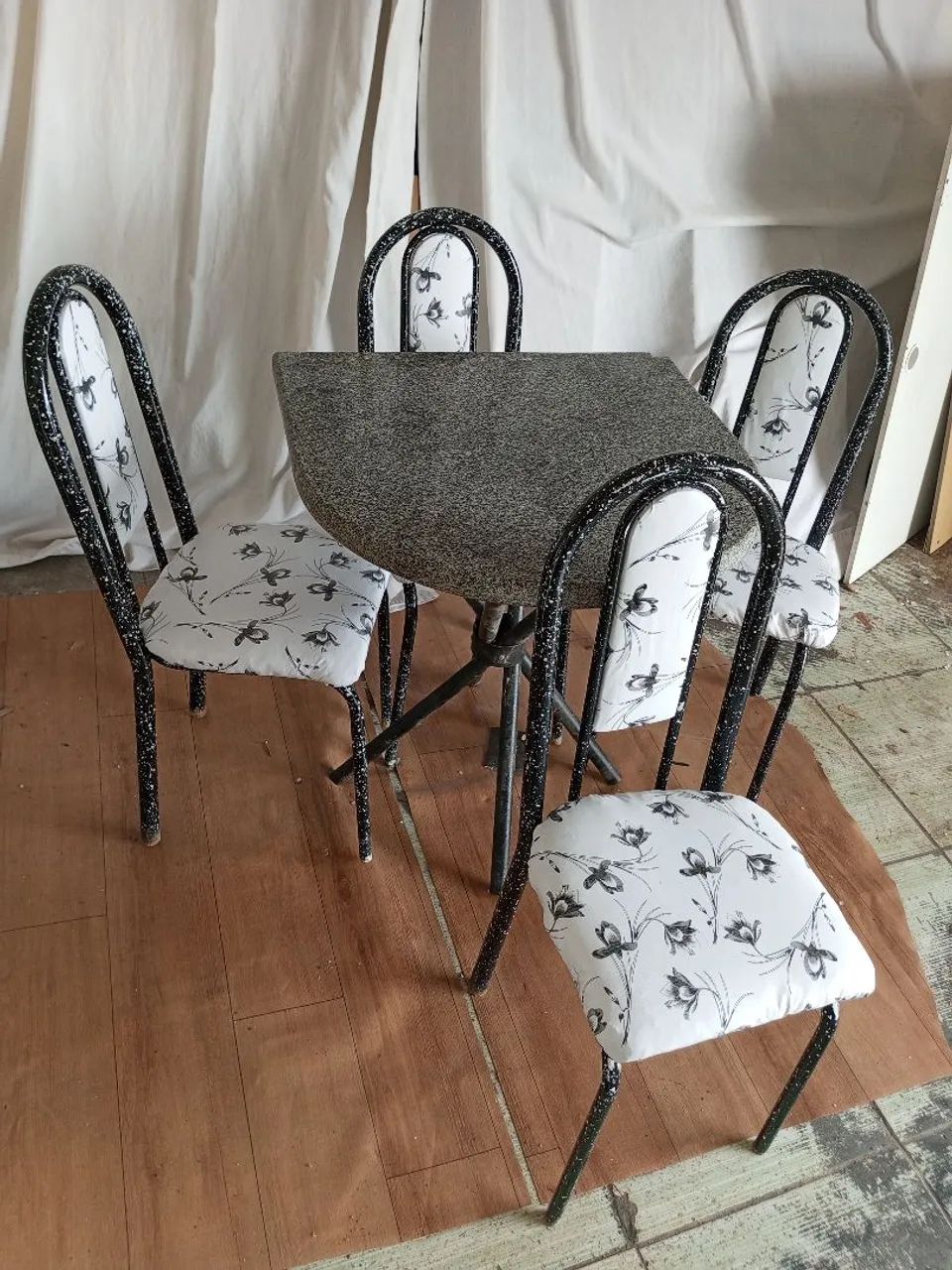 Mesa faço entrega  - Foto 2