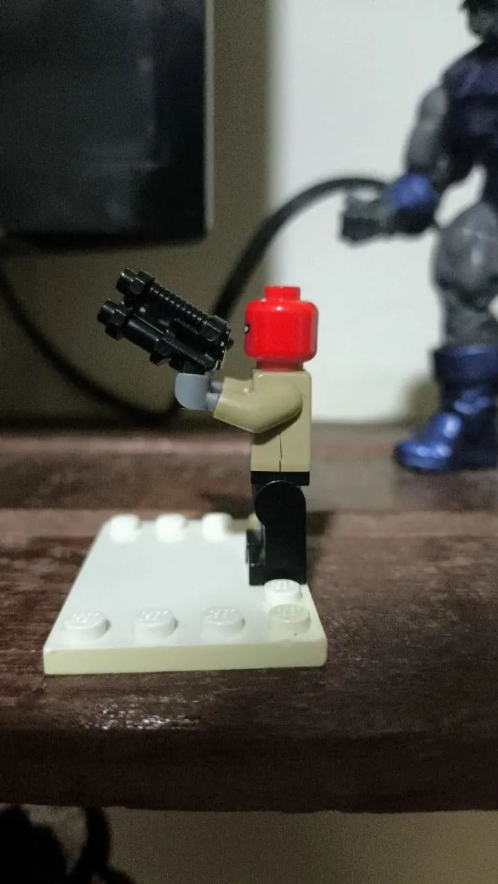 Lego capuz vermelho e peças  - Foto 2