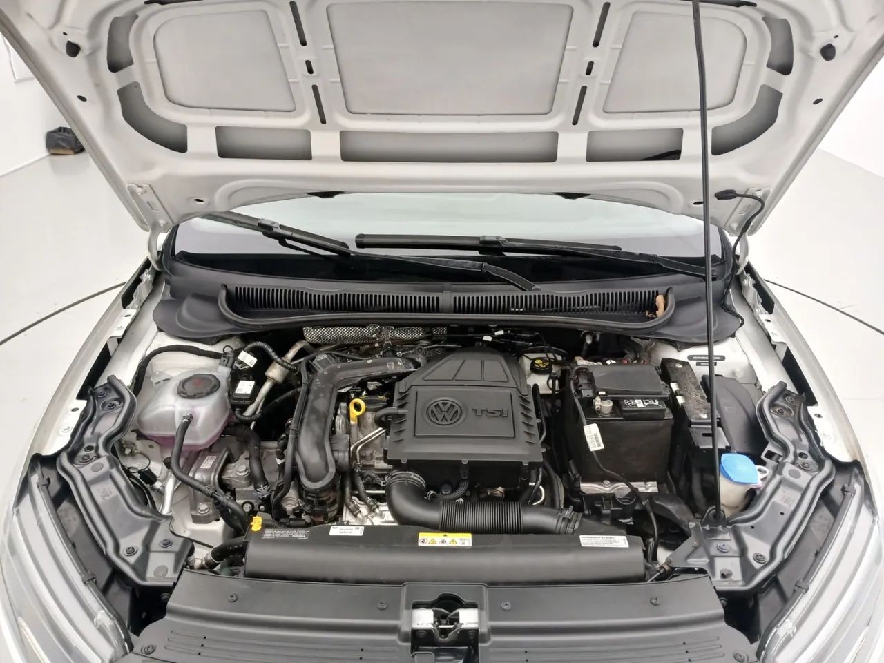 Volkswagen Virtus TSI 1.0 Flex 12V 4p Aut., foto 10 de 18