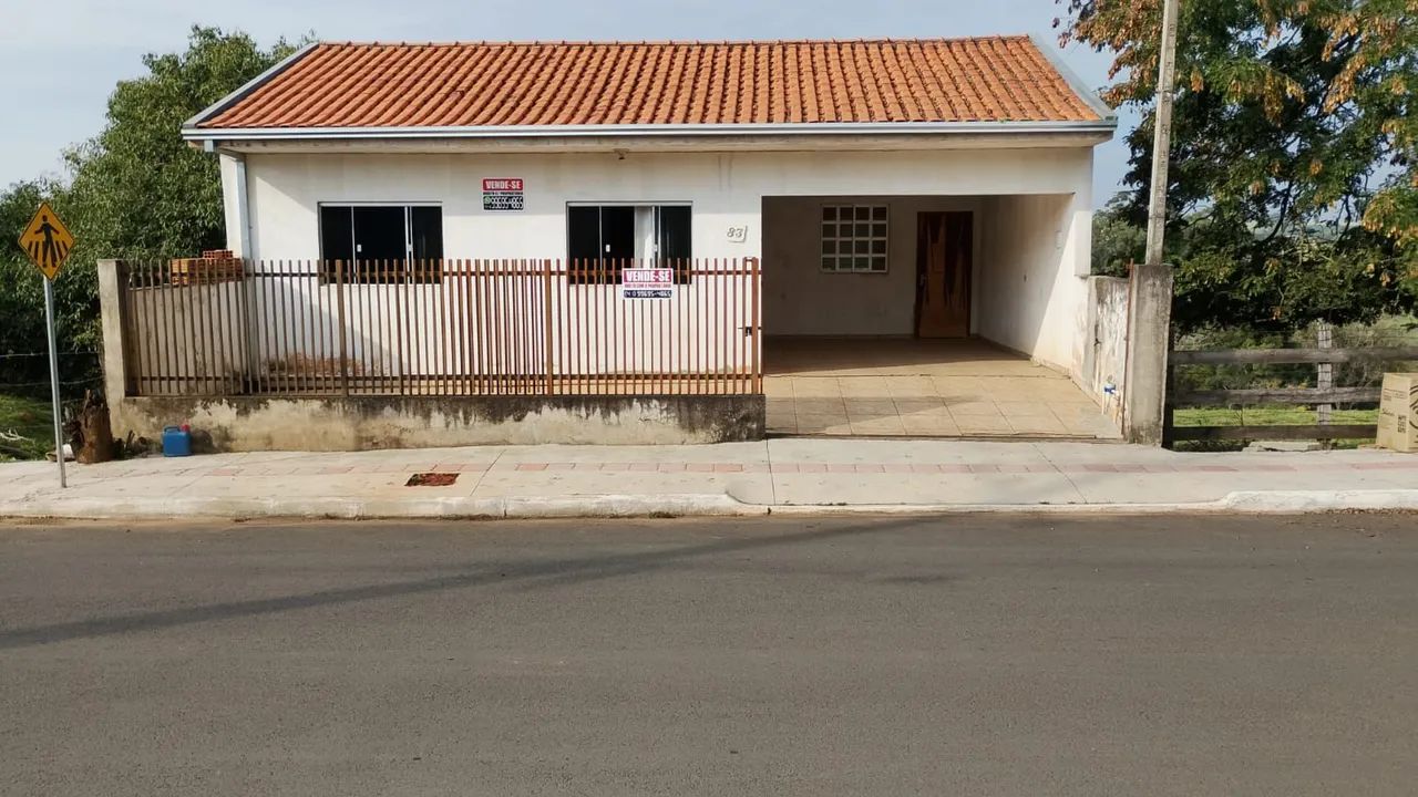 Casa a venda em Jaboti Paraná 
