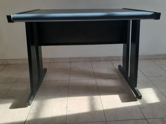Mesa de escritório - Foto 2