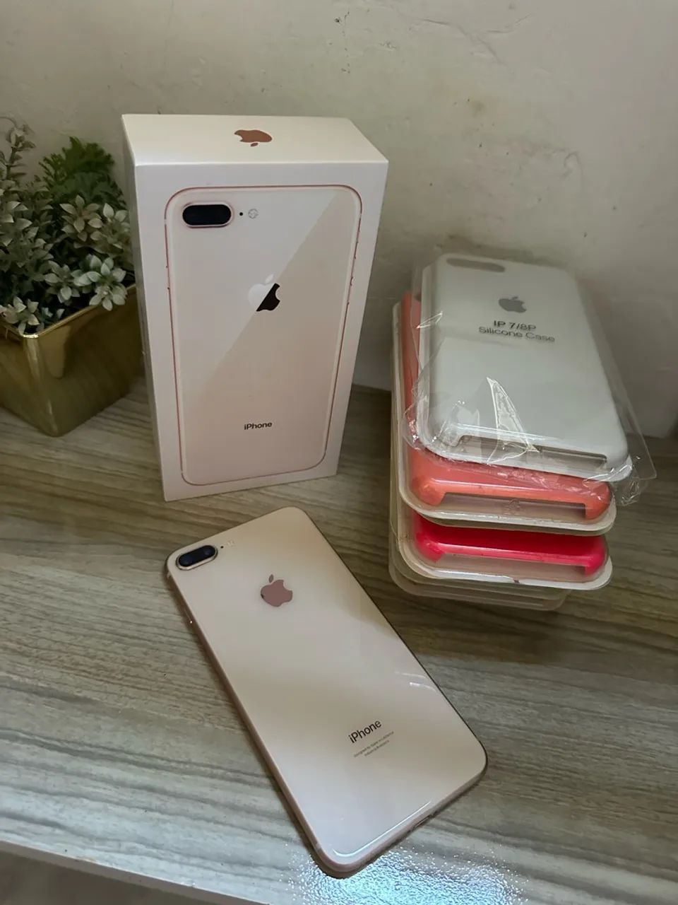 iPhone 8 Plus - Foto 2