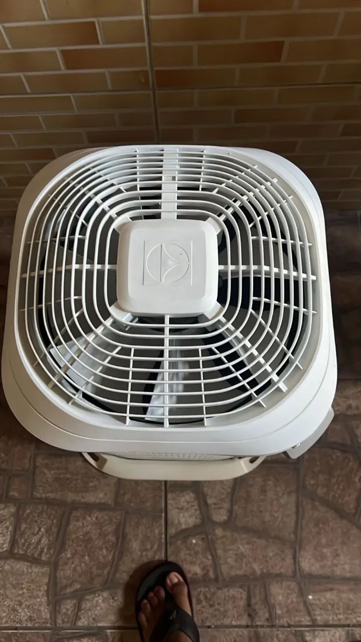 AR CONDICIONADO ELECTROLUX 12.000 BTUS - Foto 2