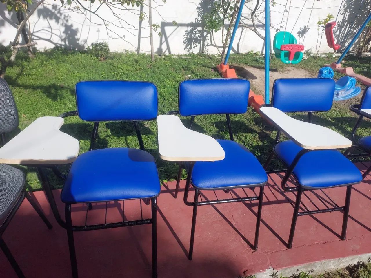 Cadeiras escolares estofadas - Foto 2