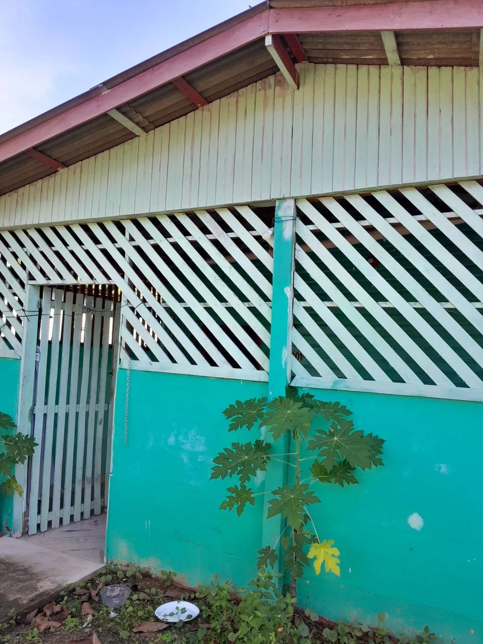 CASA EM SANTANA