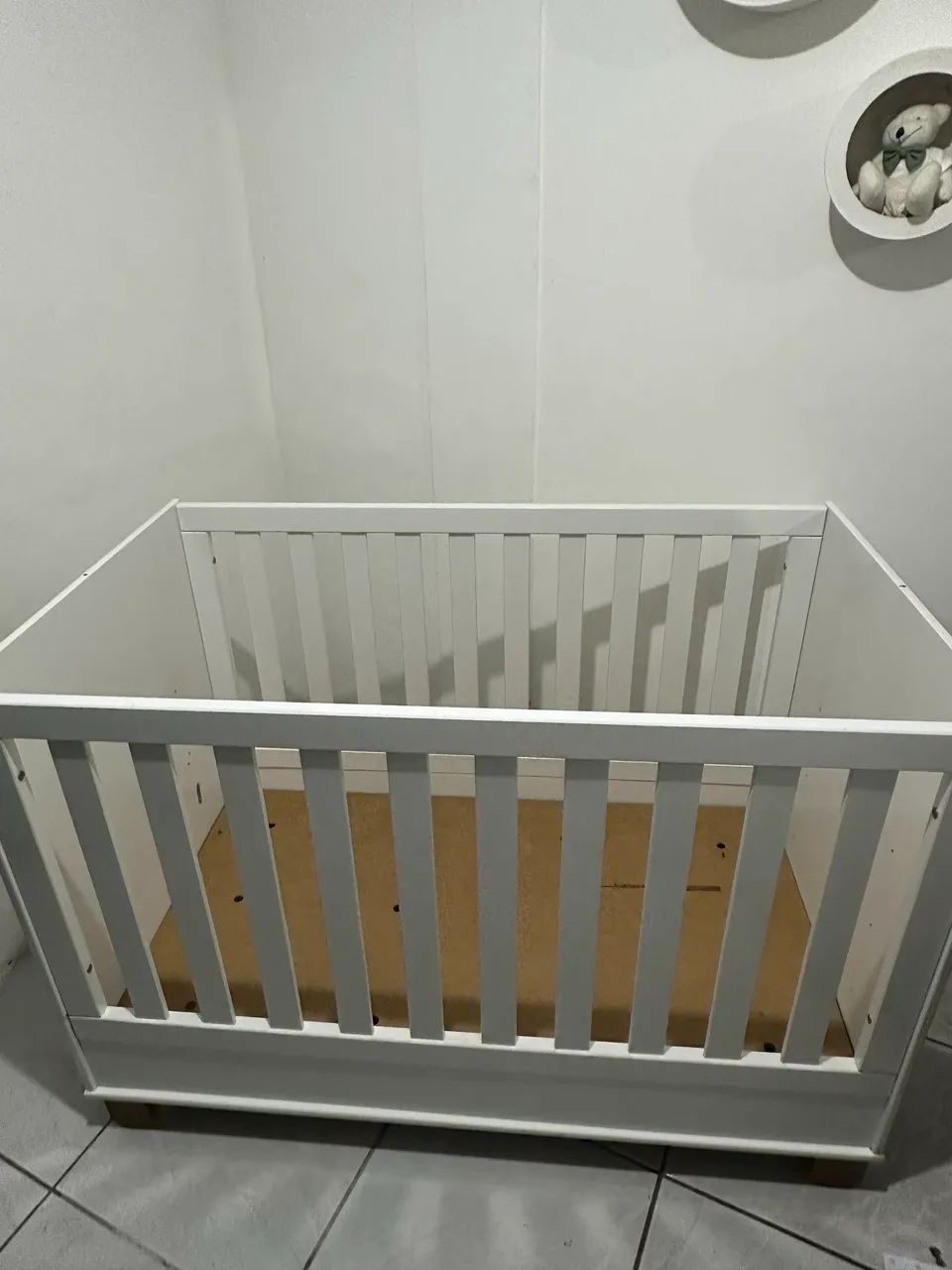 Berço, cômoda e guarda roupa 