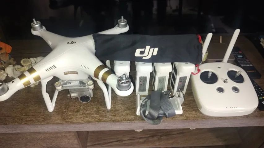 Drone DJI Phantom 3 Professional (Pro): Câmera 4K - Foto 4