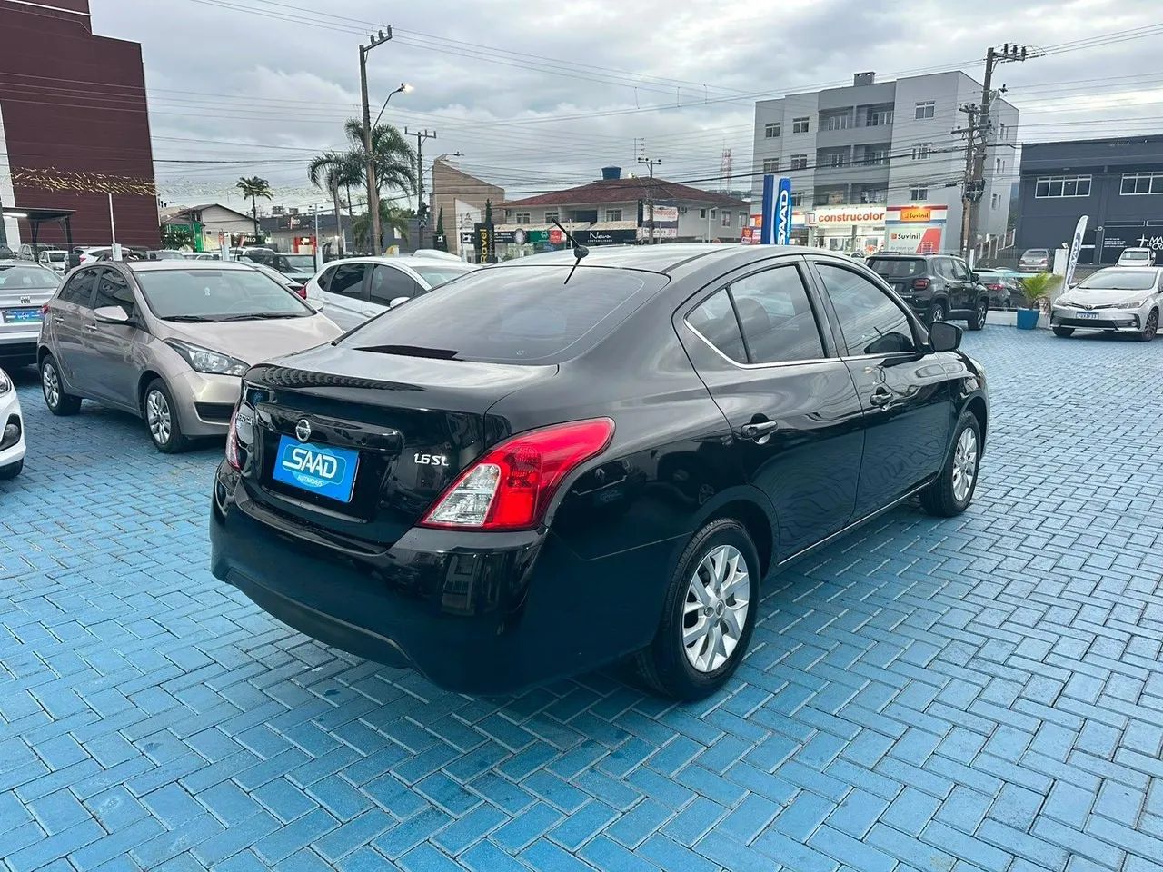 Nissan Versa SL 1.6 16V Flexstart 4P Mec. 2016 - Foto 4