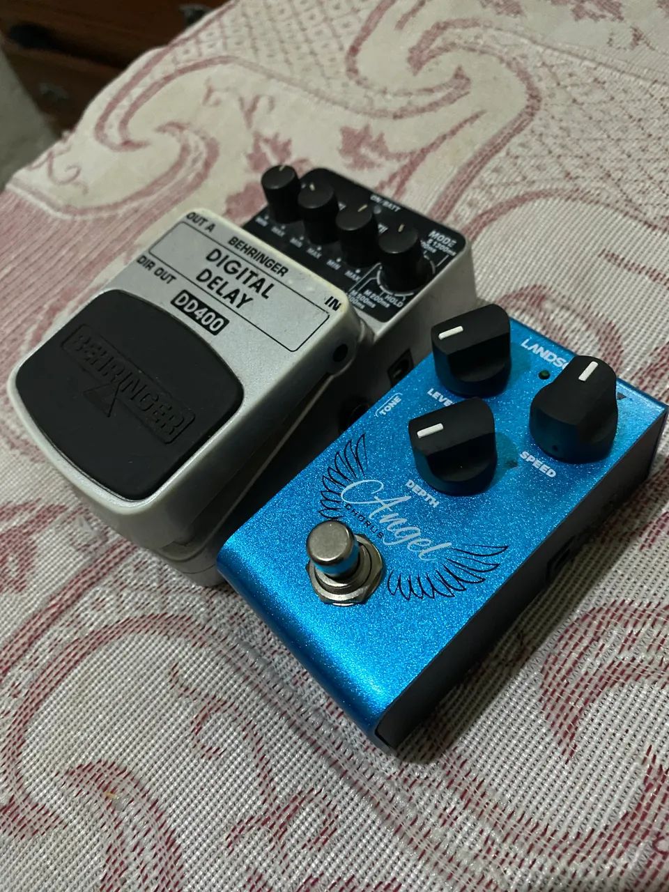 Angel Chorus + Digital Delay Pedais Guitarra Behringer