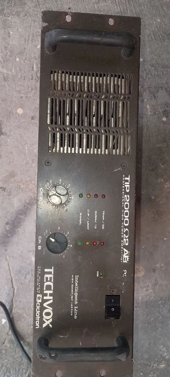 Amplificador tip2000 ciclotron usado 