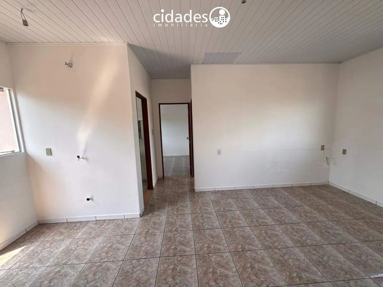 Casa para para aluguel no bairro Forquilhas Leste - Foto 3