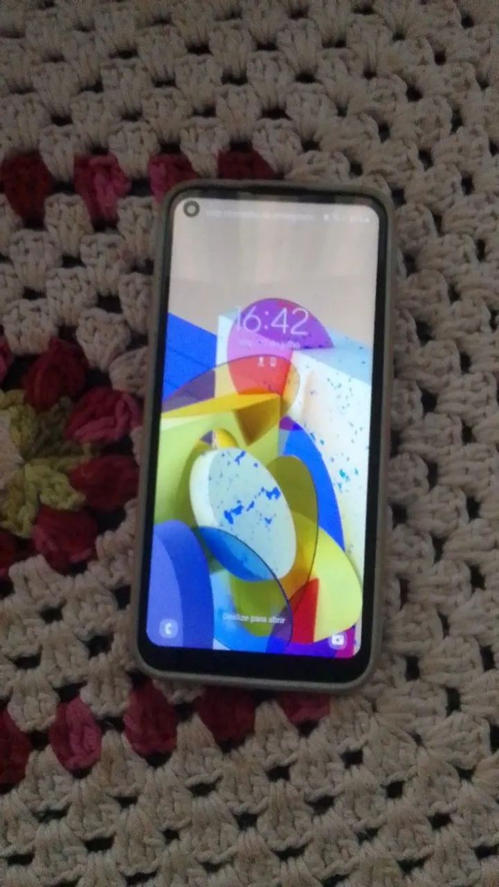 Vendo um celular A 11