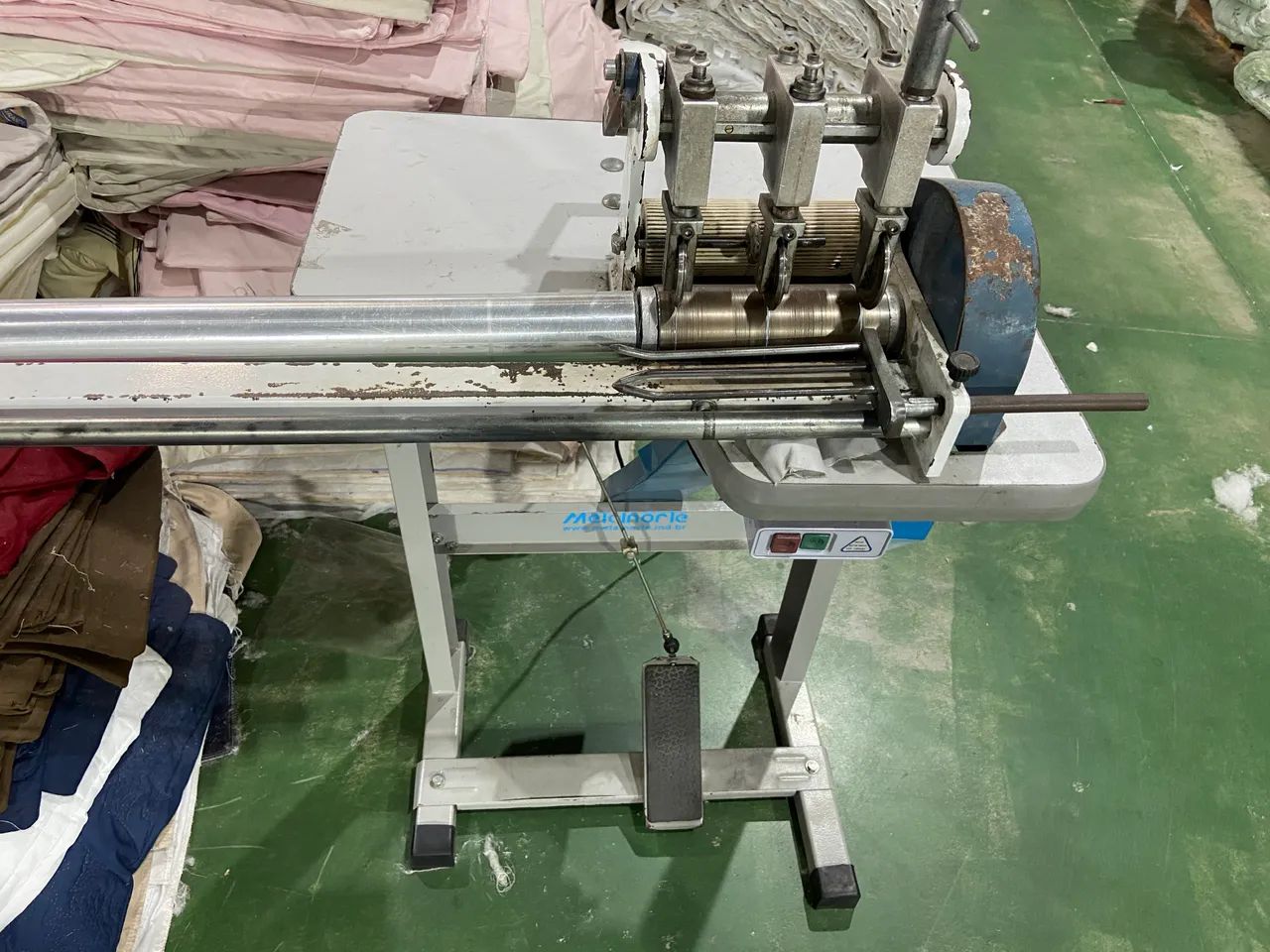 Vendo máquina de cortar viés mct 75 - Foto 3