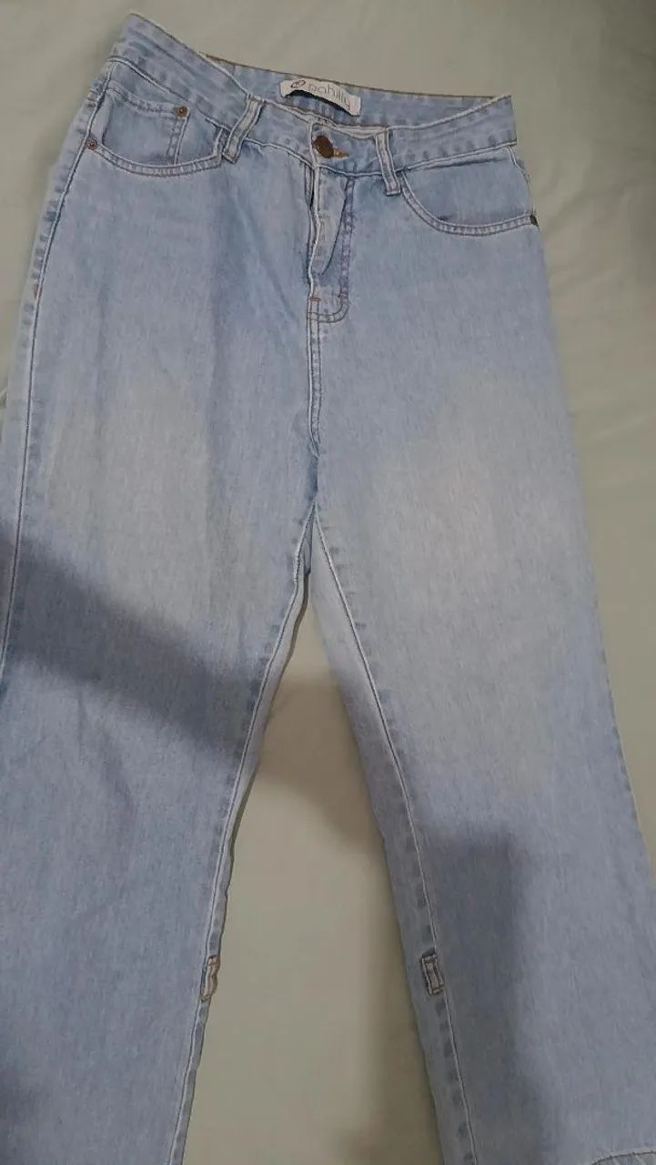 Calça jeans da marca Pahilly 