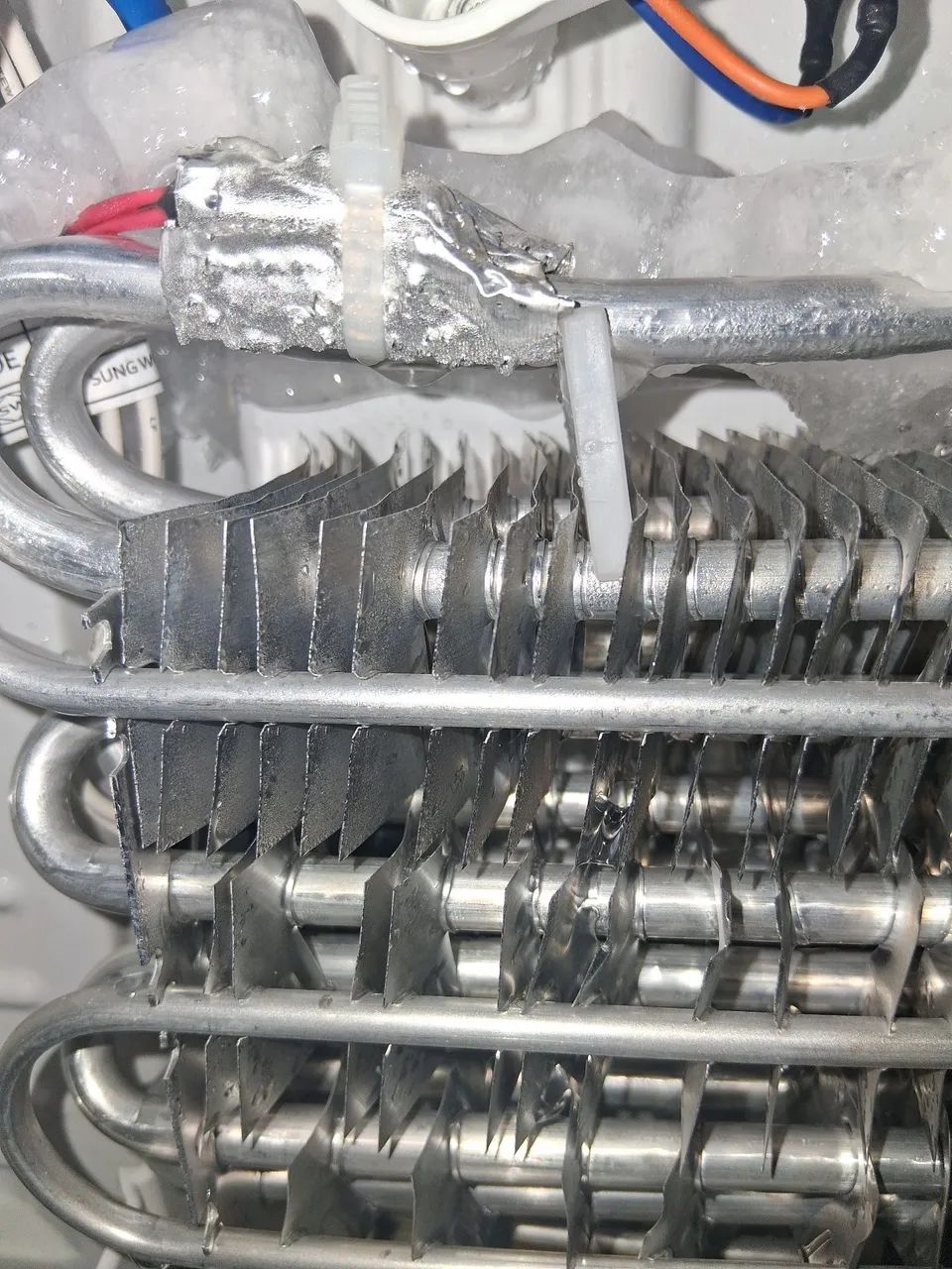 Refrigeração e máquinas. 