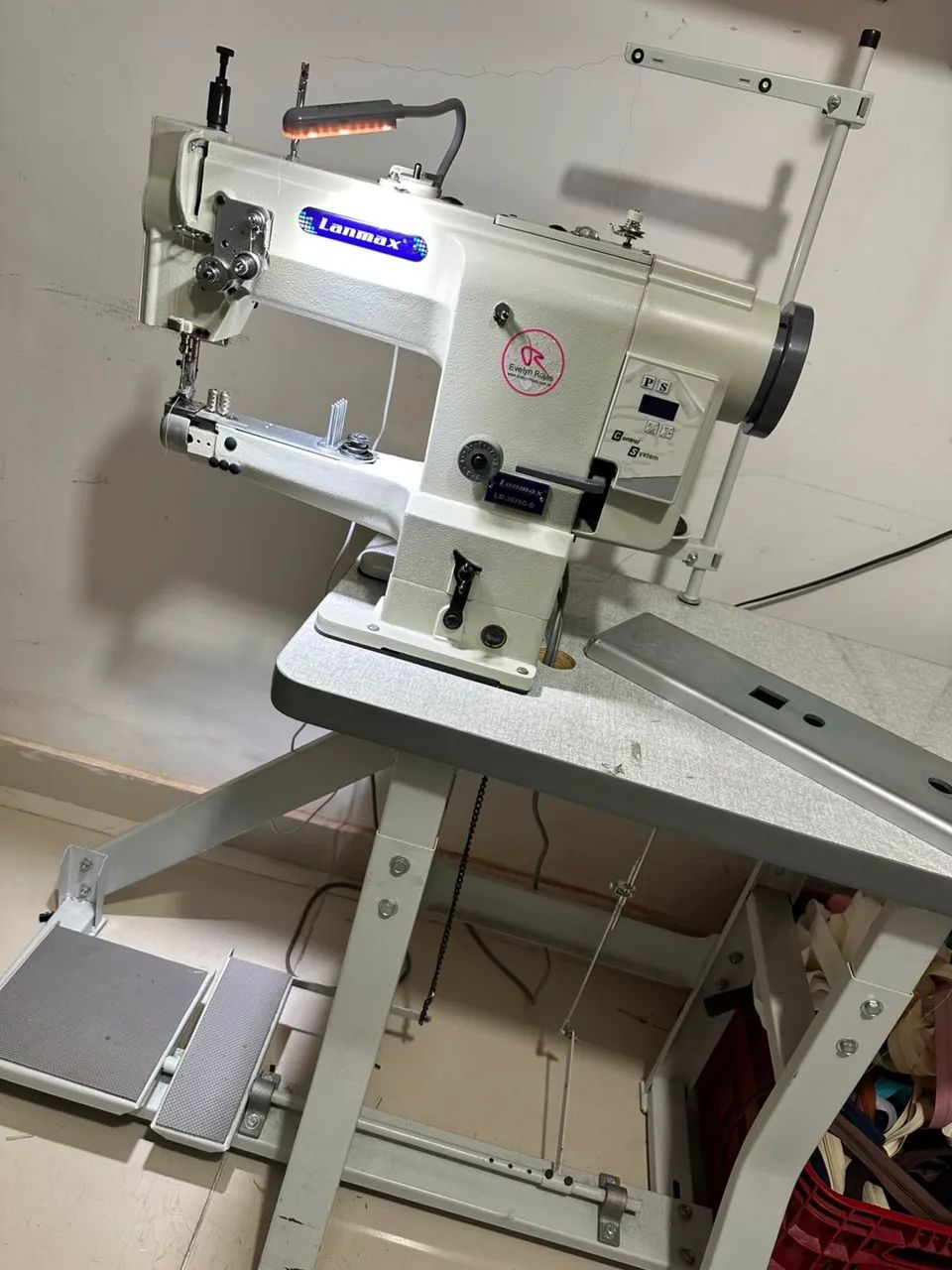 Máquina de Braço Transporte Triplo + Mesa Extensora ? Praticamente Nova - Foto 4