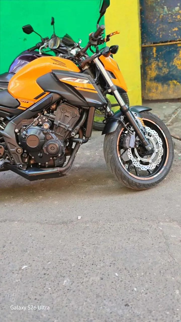 Honda CB650F  - Foto 2