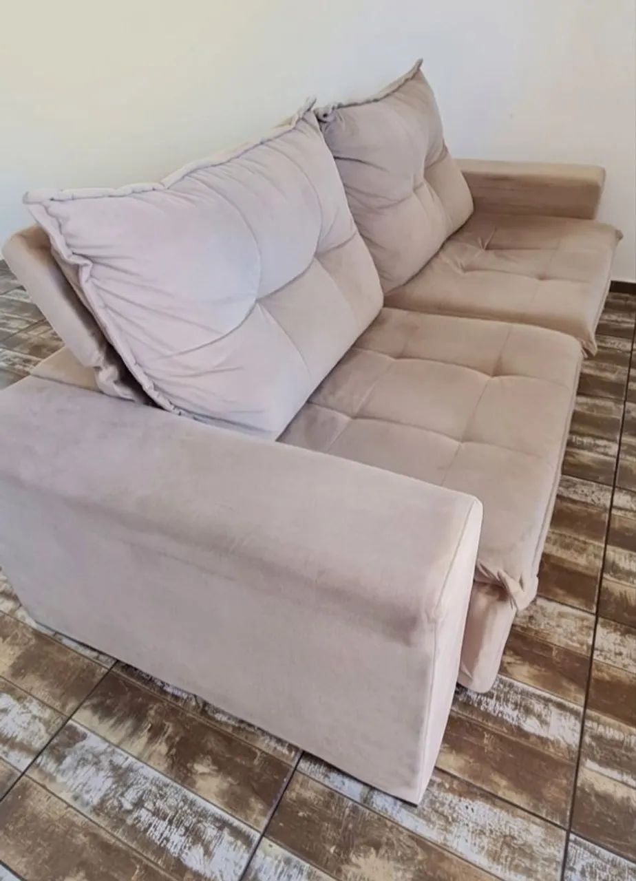 Beige Retractable & Reclining Sofa418478669085419523