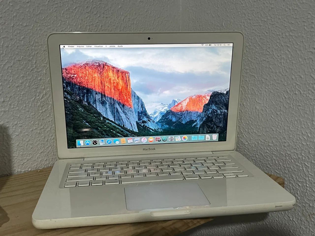 MacBook white macbook 13 inch late 2009 - Notebooks - União