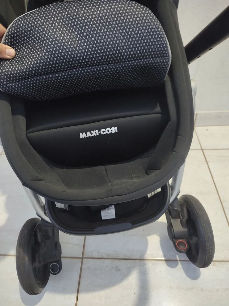 Carrinho Bebê MaxiCosi Lila CP Preto - Foto 2
