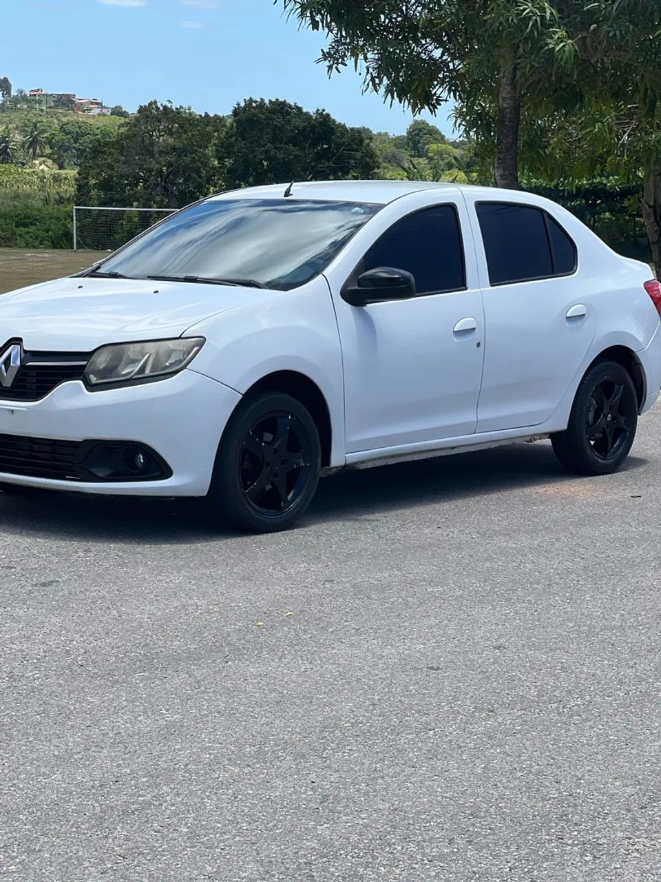 Renault Logan Expression Hi-flex 1.6 8V 4P 2014 - Foto 4