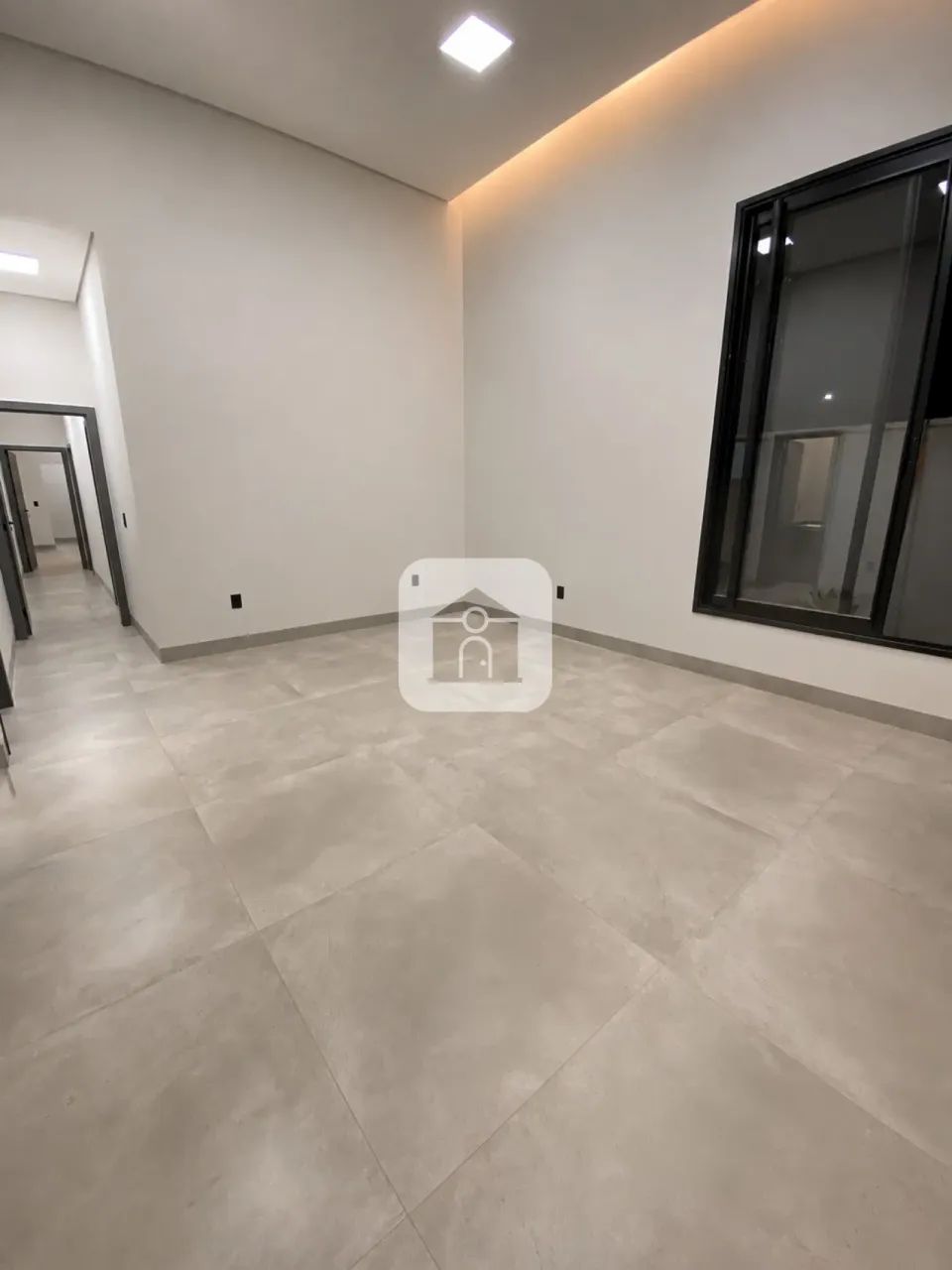 Casa para venda no bairro Laranjeiras - Foto 4