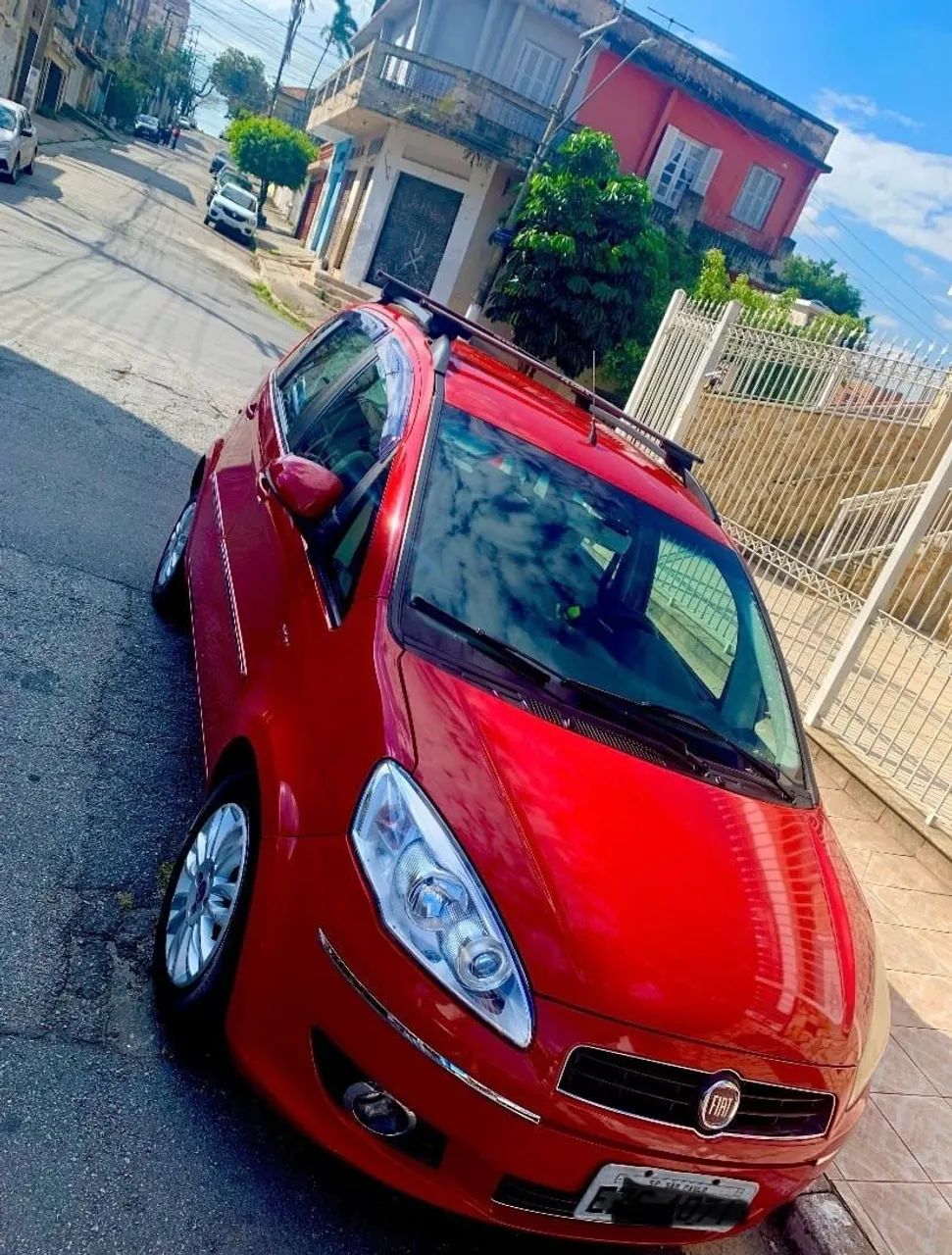 Fiat Idea Essence Dualogic 1.6 Flex 16V 5P 2012