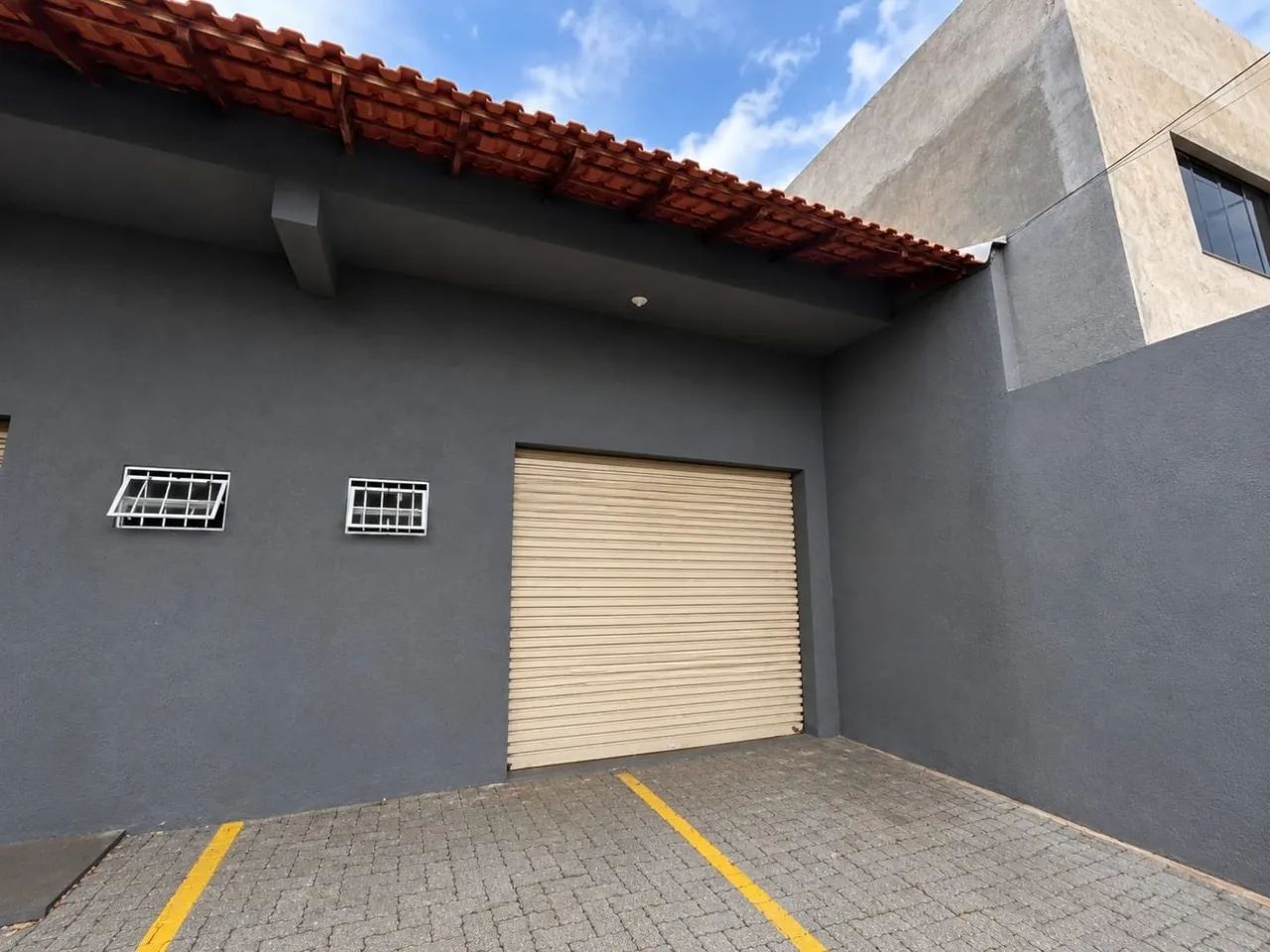 Sala para alugar, 85 m² - Jardim Strass - Londrina/PR - Foto 2