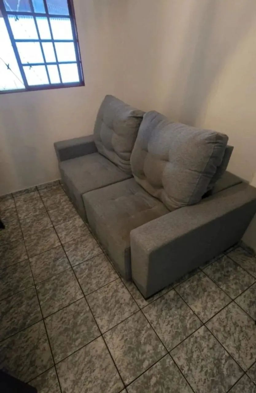 sofá 2 lugares 110cm largura e 200cm braço a braço - Foto 2