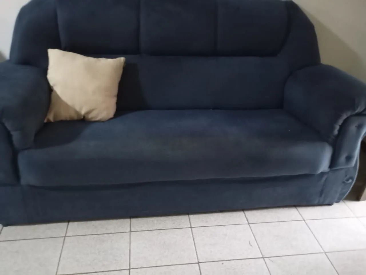 Vende-se 2 sofas em otimo estado65566256769409120
