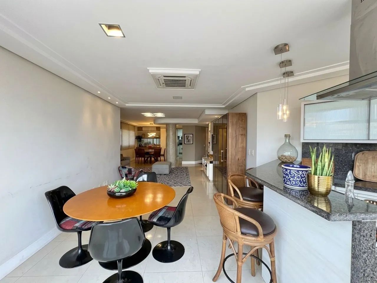 Apartamento à venda em Coqueiros com 3 quartos - Foto 4