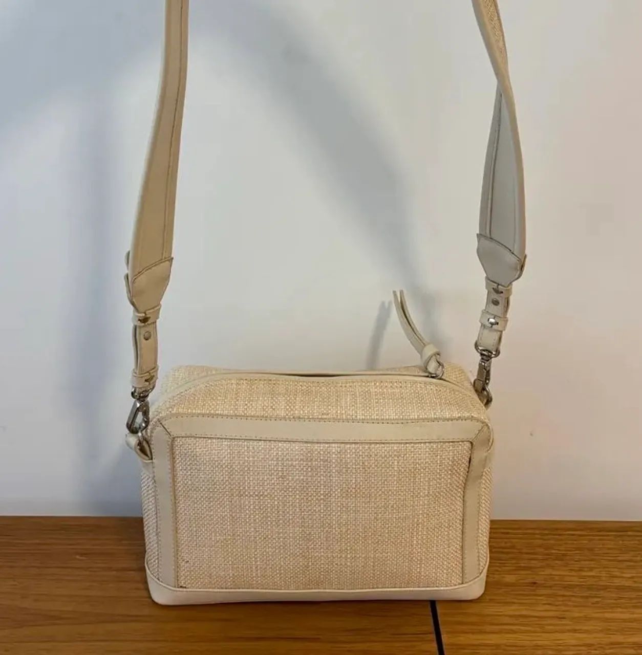 BOLSA/ CLUTCH AREZZO (NOVA) - Foto 4