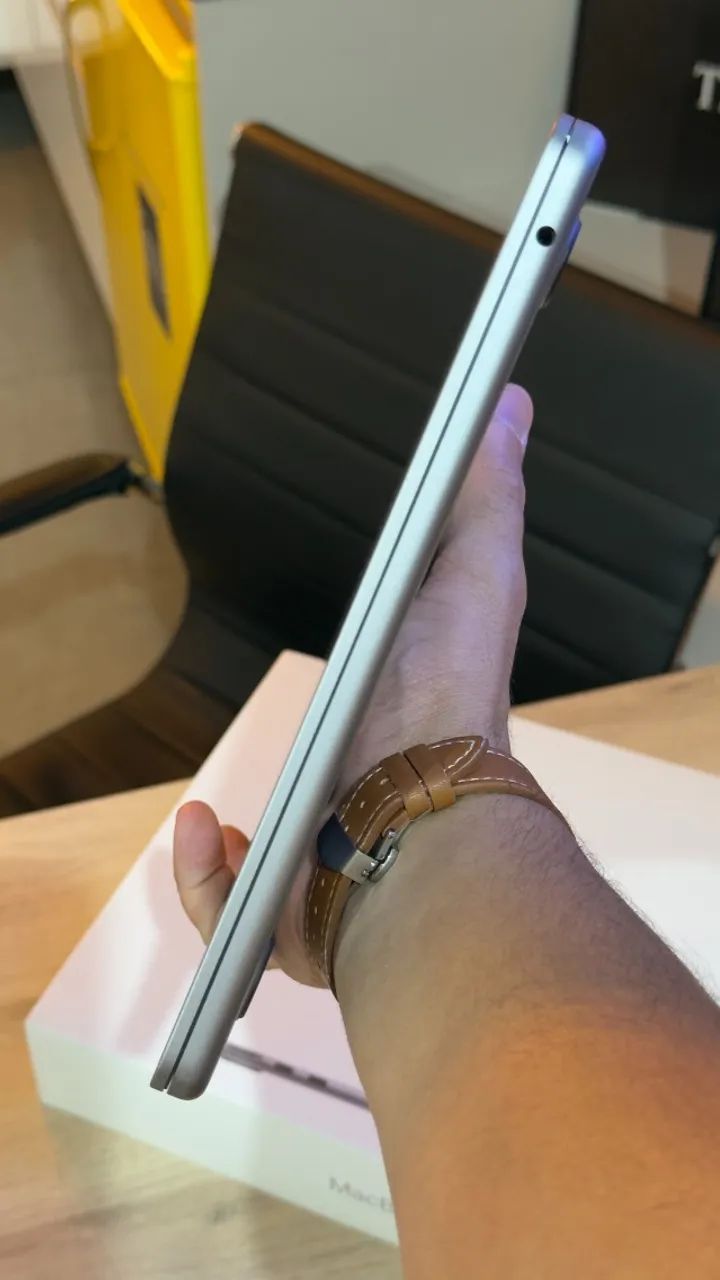 MacBook Air M2 2022 | 256GB SSD | 8GB Ram - Loja física! Com 3