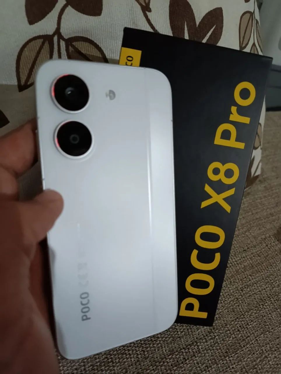 Poco x8 pro 512 GB 12 de Ram  - Foto 2