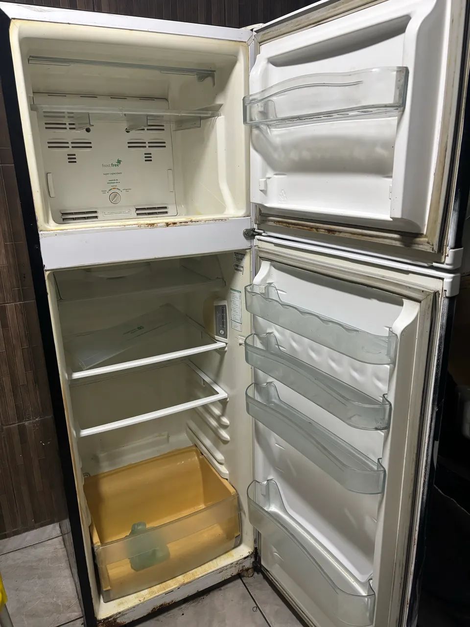 Vendo uma geladeira - Foto 3