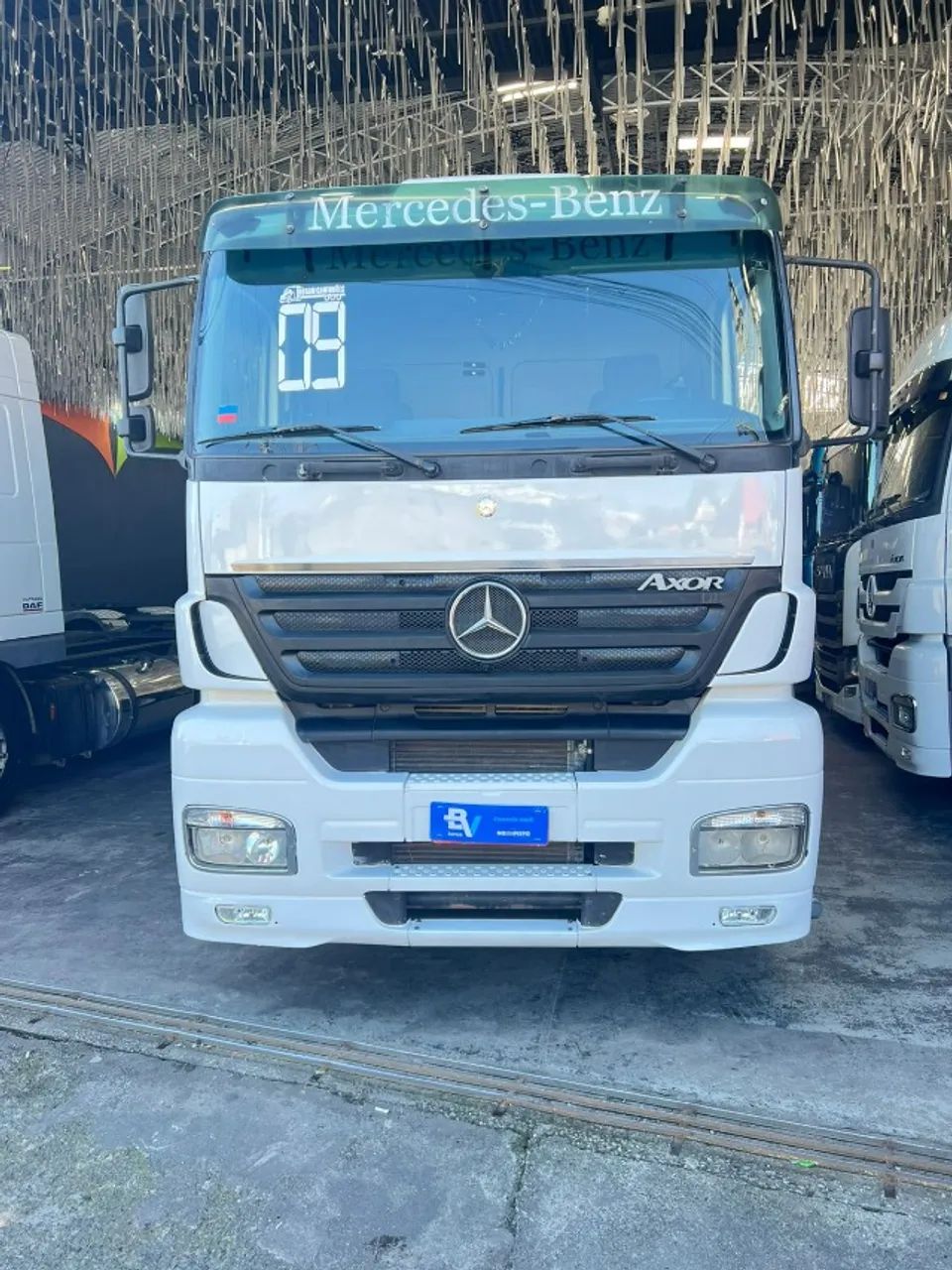 MB AXOR 2035 6x2 MANUAL 2009 - Foto 2